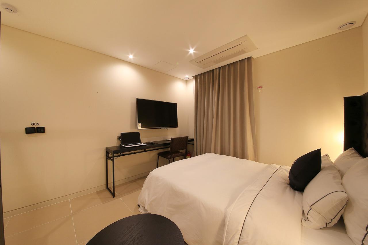Hotel Cullinan 2 Geondae Сеул Экстерьер фото