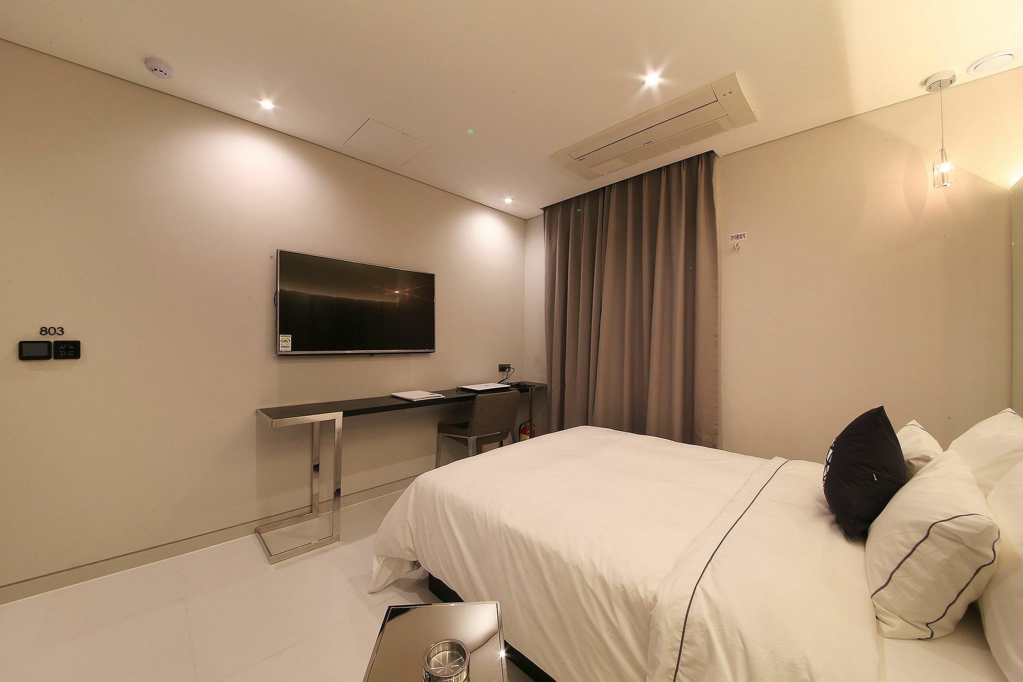 Hotel Cullinan 2 Geondae Сеул Экстерьер фото