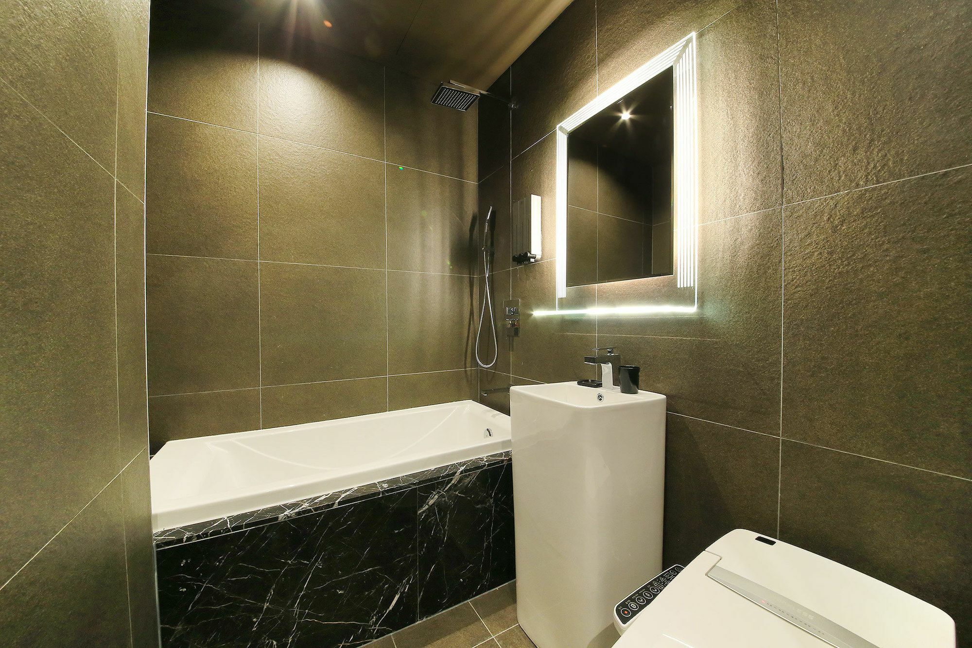 Hotel Cullinan 2 Geondae Сеул Экстерьер фото
